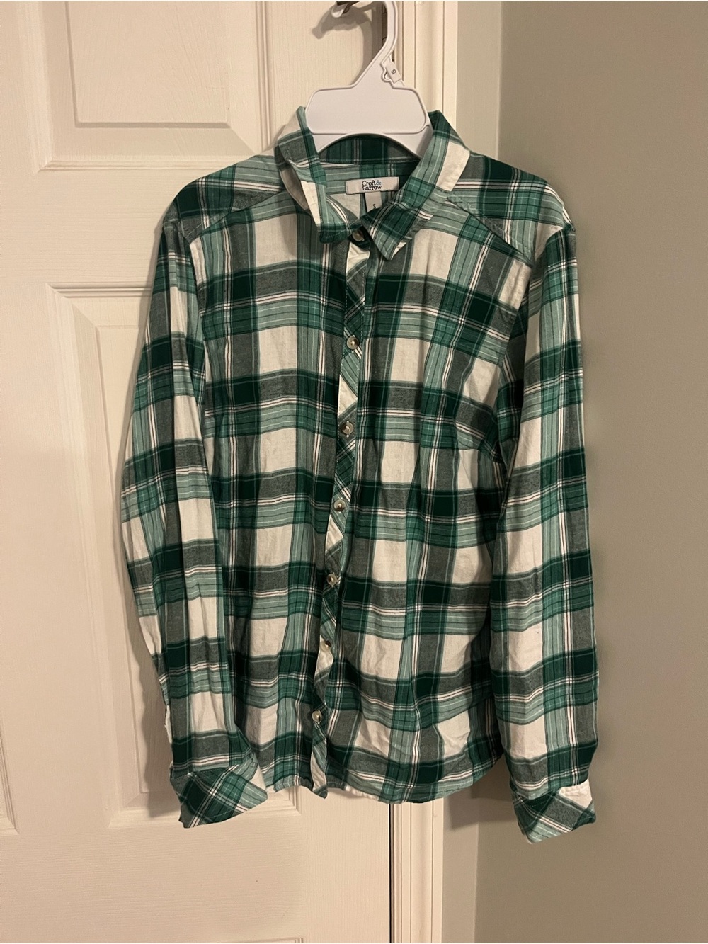croft & barrow Green and White Plaid Button-Down Shirt